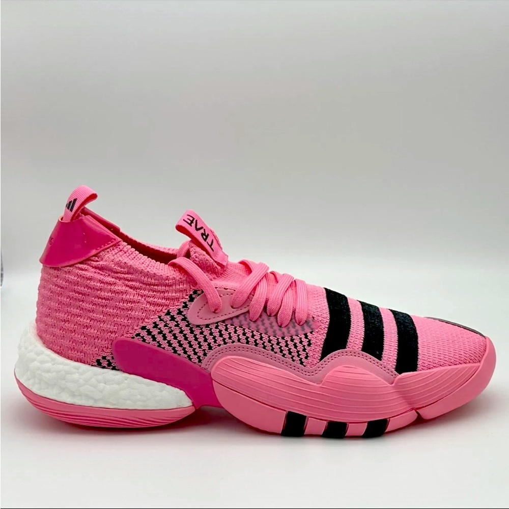 Adidas Trae Young 2 Mid Top Mens Basketball Shoes Pink Black IE1667 NEW size 12
